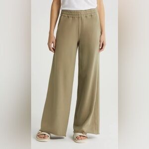 AG Renee Cotton Sweatpants Color: Dried Parsley Size M